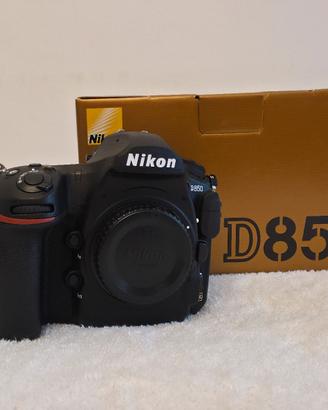 Nikon D850 - Pari al nuovo SOLO 116 SCATTI!