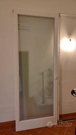 PORTA FINESTRA CON VETRO ANTISFONDAMENTO