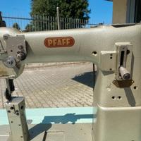 Macchina da cucire a colonna