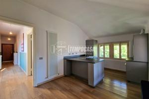 ST238- APPARTAMENTO RISTRUTTURATO IN CENTRO A SALS