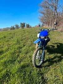 Yamaha dt125 re 2005