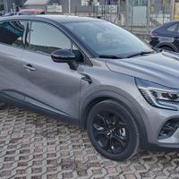 Renault Captur Hybrid 145cv 2023 – Automatico