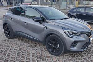Renault Captur Hybrid 145cv 2023 – Automatico