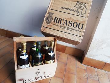 Vini d’epoca con portabottiglie in legno