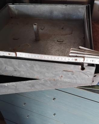 chiusino zincato carrabile 45 cm