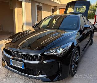 Kia stinger 2019