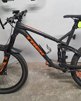 Trek slash 8