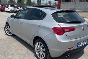 Alfa Romeo Giulietta 1.6 Diesel 120CV - Anno 2018