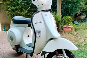 Vespa 50