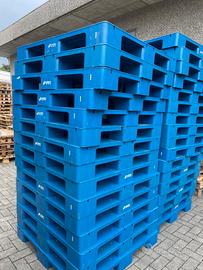 bancali in plastica usati con canali liscio