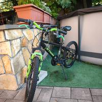 Mountain Bike B-Twin bimbo/a 6-9 anni ruote 20"