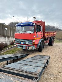 Camion fiat 110