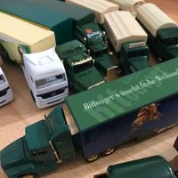 Autoarticolati camion rimorchio giocattolo 14 pz