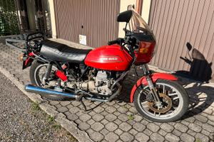 Moto Guzzi V35 del 1983 conservata 17800 km
