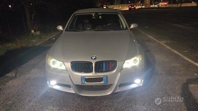 BMW E90 320D