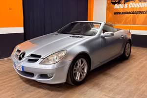 STRAORDINARIA MERCEDES BENZ SLK 200 AMG ISCRITTA A