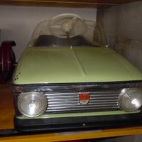 Auto a pedali