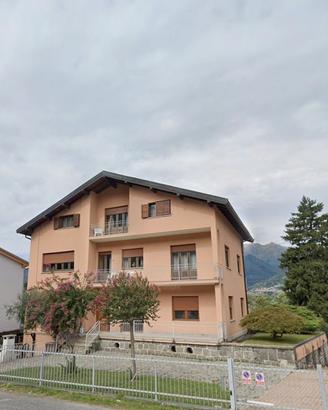 Trilocale a Colico