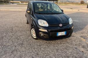 Stupenda auto utilitaria