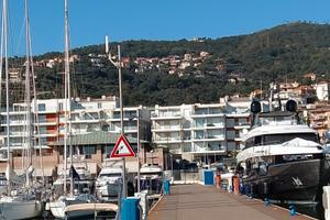 MARINA di VARAZZE - Aprile - ESTATE -