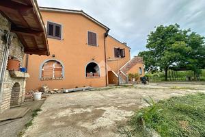 RUSTICO A CASCIANA TERME LARI