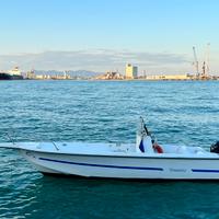 Tonnetto Laver con motore e posto barca