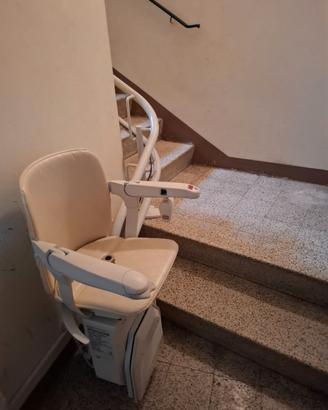Montascale a poltroncina
