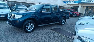 Nissan Navara 2.5 dCi 190CV 4 porte Double Cab LE