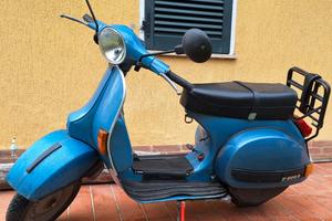 Piaggio Vespa P 200 E 1981 px