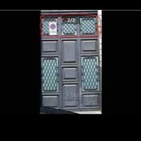 Portone . Punto luce .finestra