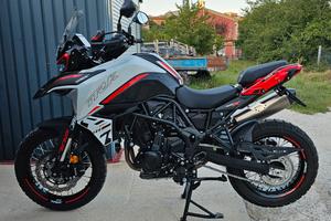 Benelli Trk 702 x 
