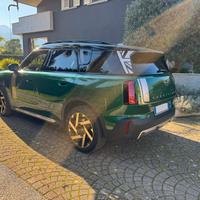 MINI COUNTRYMAN C FAVOURED