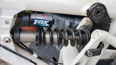 Bici Downhill enduro Cannondale