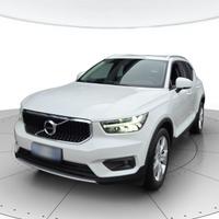 VOLVO XC40 1.5 t2 Momentum Pro
