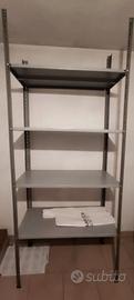 scaffale metallico