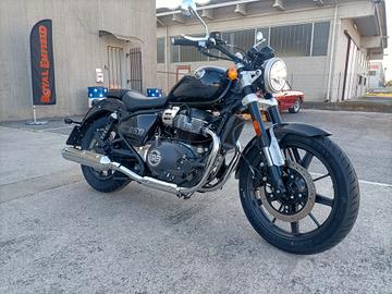 Royal Enfield Super Meteor PROMO