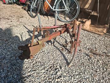 Estirpatore motocoltivatore 