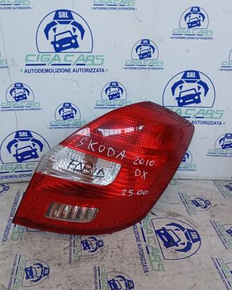 SKODA FABIA 2010 FANALE POSTERIORE DX