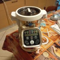 robot multifunzione 
