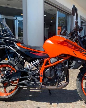 Ktm 390 Duke - 2025