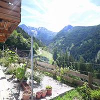 Scena - Obertall: Casa indipendente con giardino e