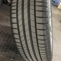 Gomme estive Bridgestone 225/45 Turanza 17 pollici