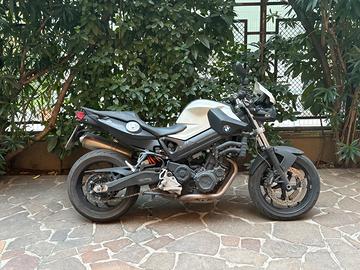 BMW F800R - 2011 - 17.230 km