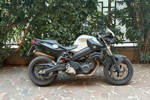 BMW F800R - 2011 - 17.230 km