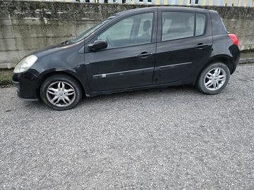 Renault clio 3 1.5 diesel