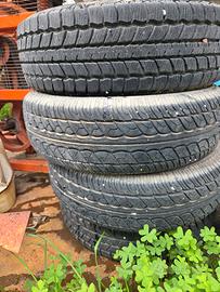 Pneumatici 205 70 r15