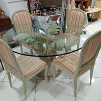 tavolo stile veneziano con 4 sedie