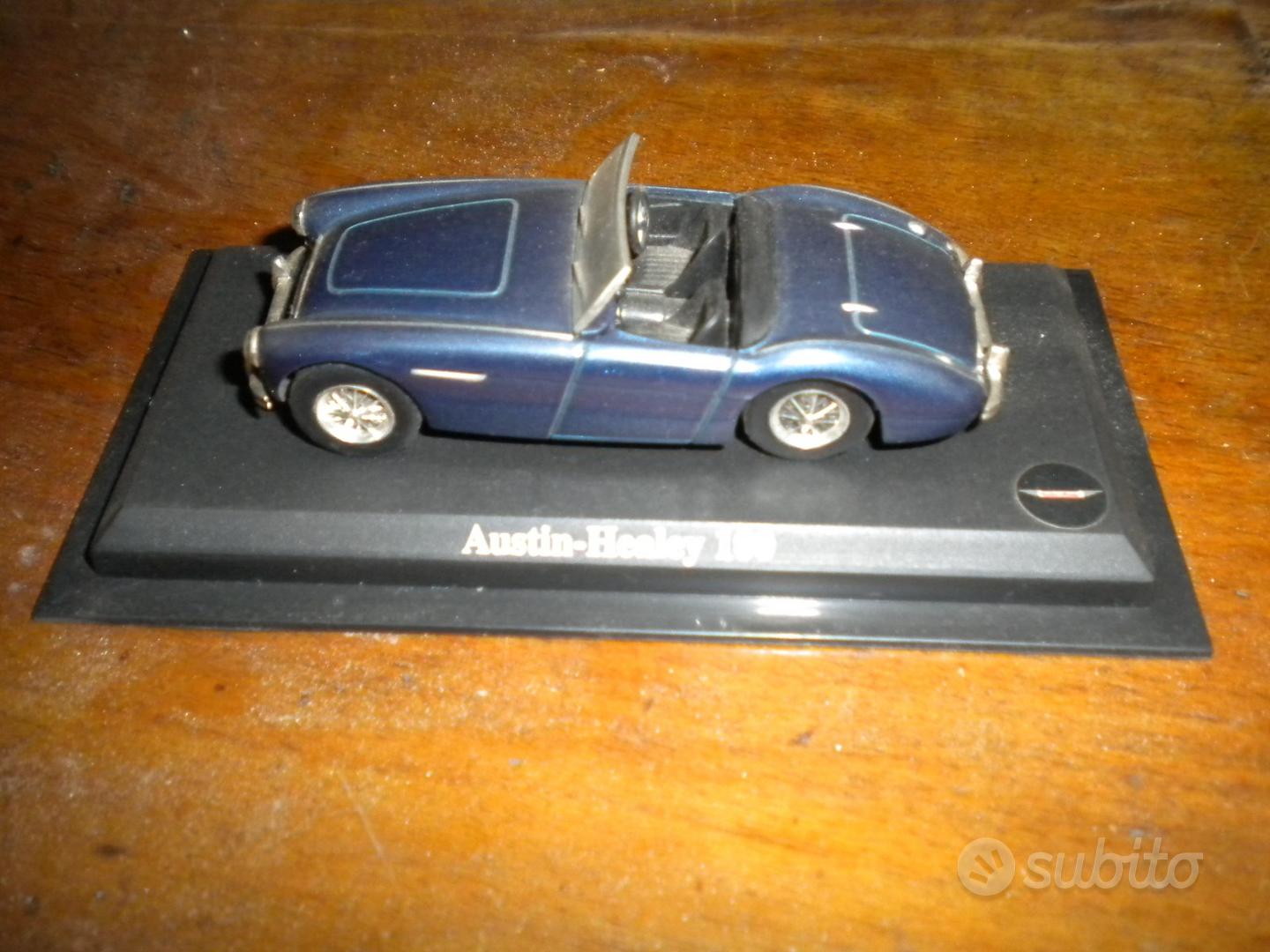 Maisto Bugatti Divo 1:24 Model Car - buy at