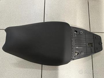 Sella Aprilia SR 50 D TECH - STREET