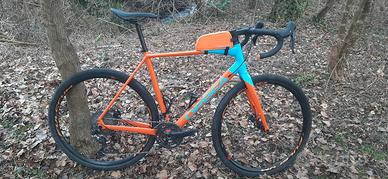 Orbea Terra H 30 gravel